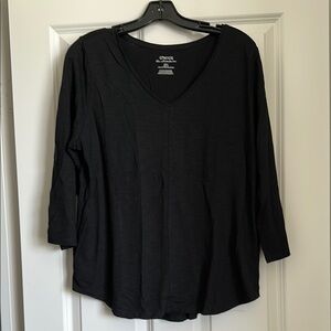Chico's Black Relaxed Long Sleeve Tee